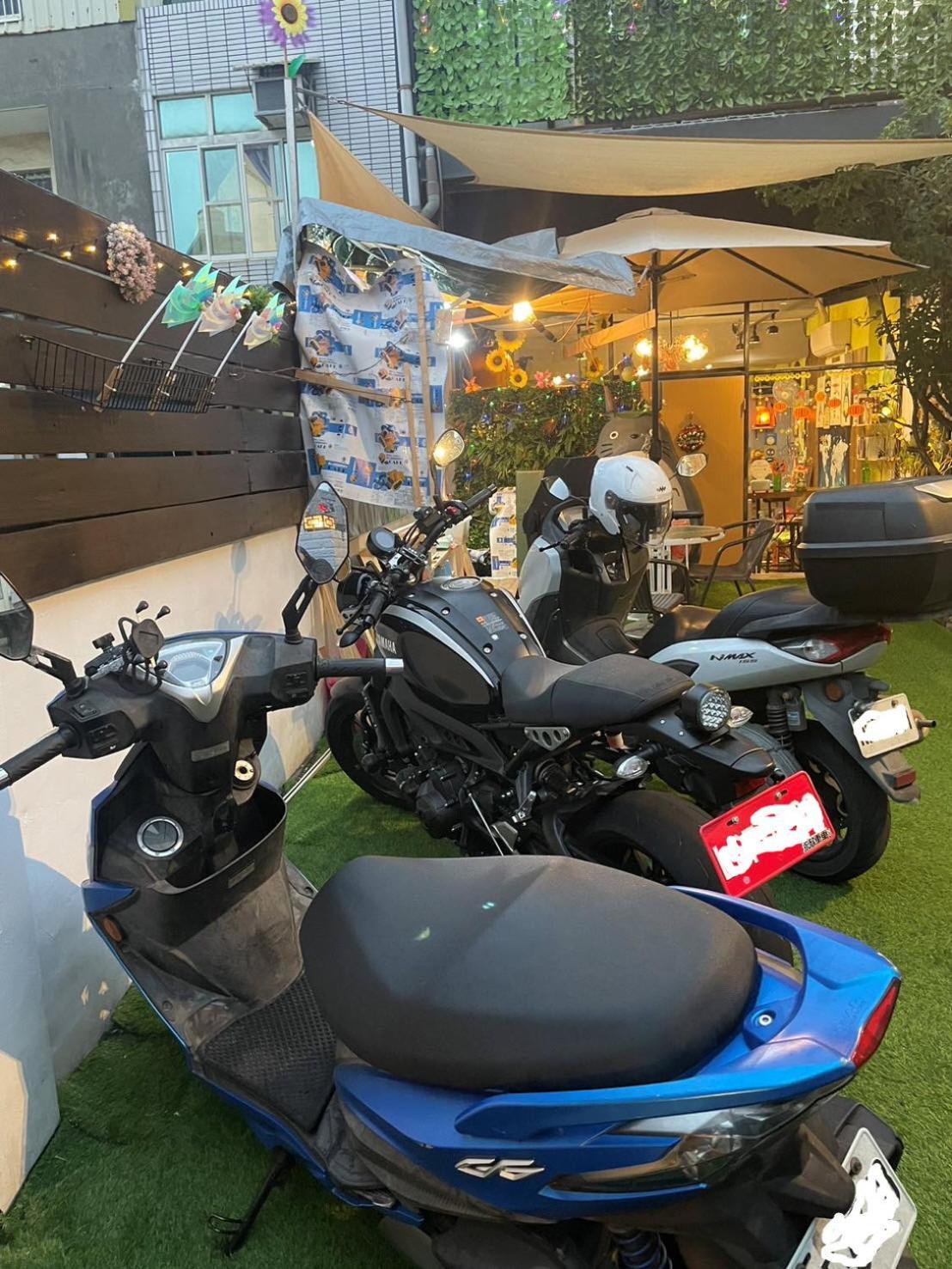 Deer Park Hostel Луканг Екстериор снимка